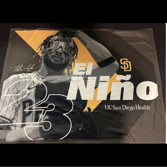 El Niño Tatis Fleece Blanket - Picture 2 of 4